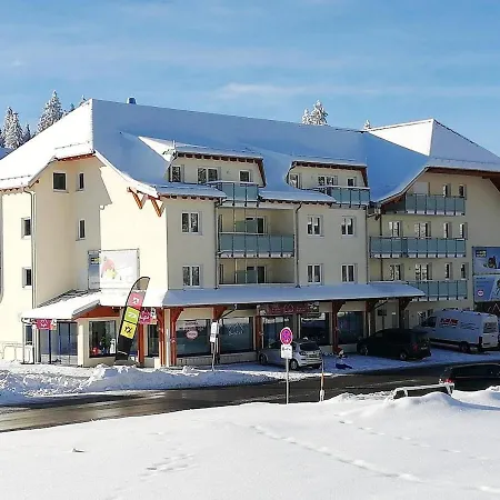 Komfort-ferienwohnung Am Feldberg, 2 Zimmer, Whirlpool, Residenz Grafenmatt, Direkt Am Skilift Und An Wanderwegen
